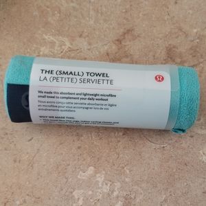 Lululemon small towel